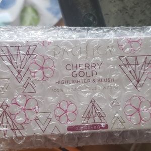 Highlighter & Blush